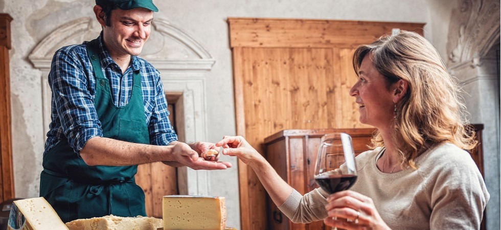 Storie e curiosità legate al cibo locale: a Palazzo Scopoli protagonisti produttori